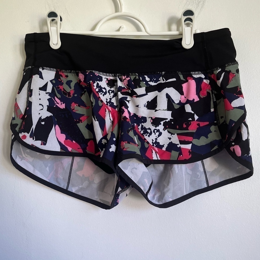 Lululemon Speed Athletic Short - Pop Cut Boom Juice Multi / Black - US 6